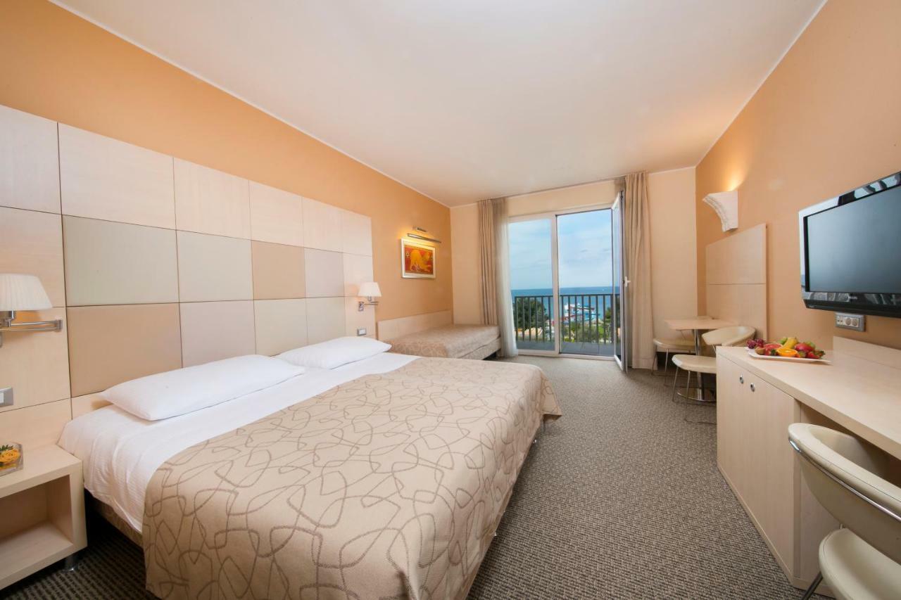 איזולה Hotel Mirta - San Simon Resort מראה חיצוני תמונה